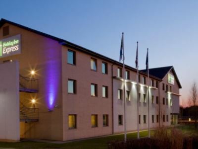 Express By Ihg Hotel